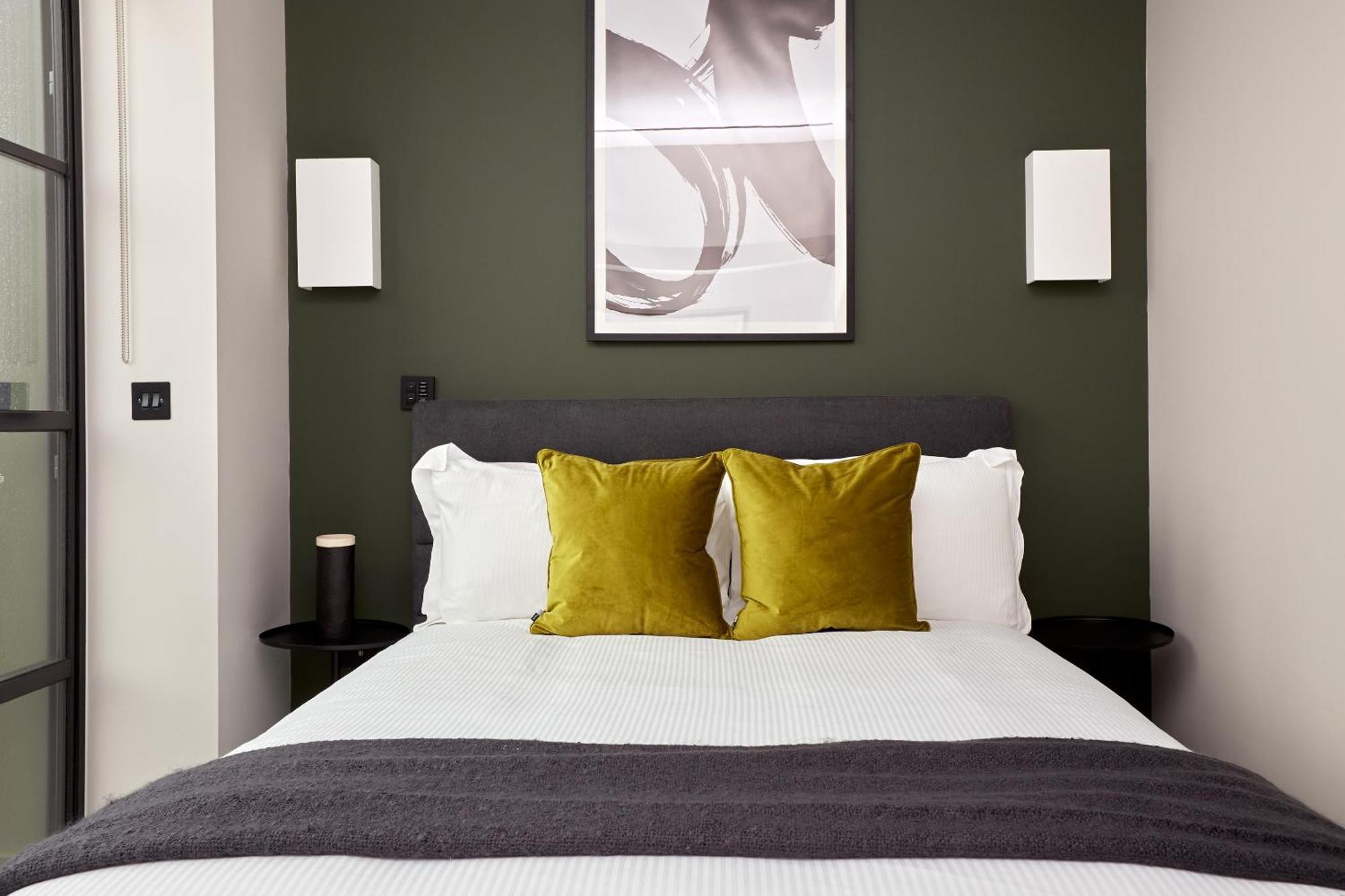 Sonder L Back Hill Aparthotel London